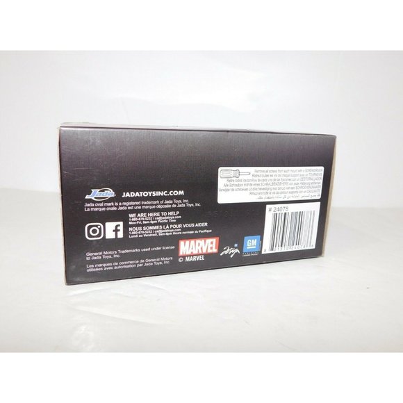 Marvel Avengers 2016 Chevy Camaro Ironman Jaba 1:32 Diecast Car NEW in Package - Picture 7 of 8
